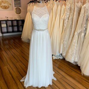*SOLD* "Kayla" by Mikaella wedding gown